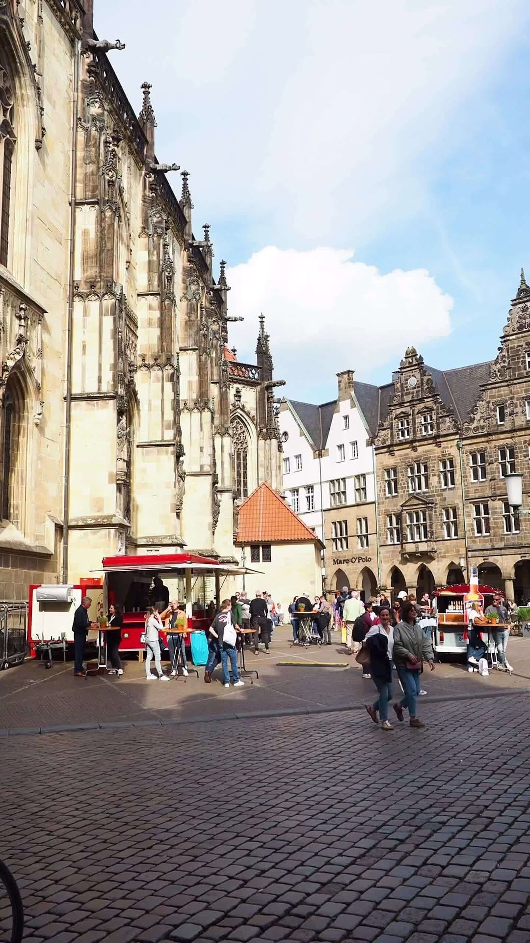 Post 3 by Schnitzler Münster on Instagram (video)