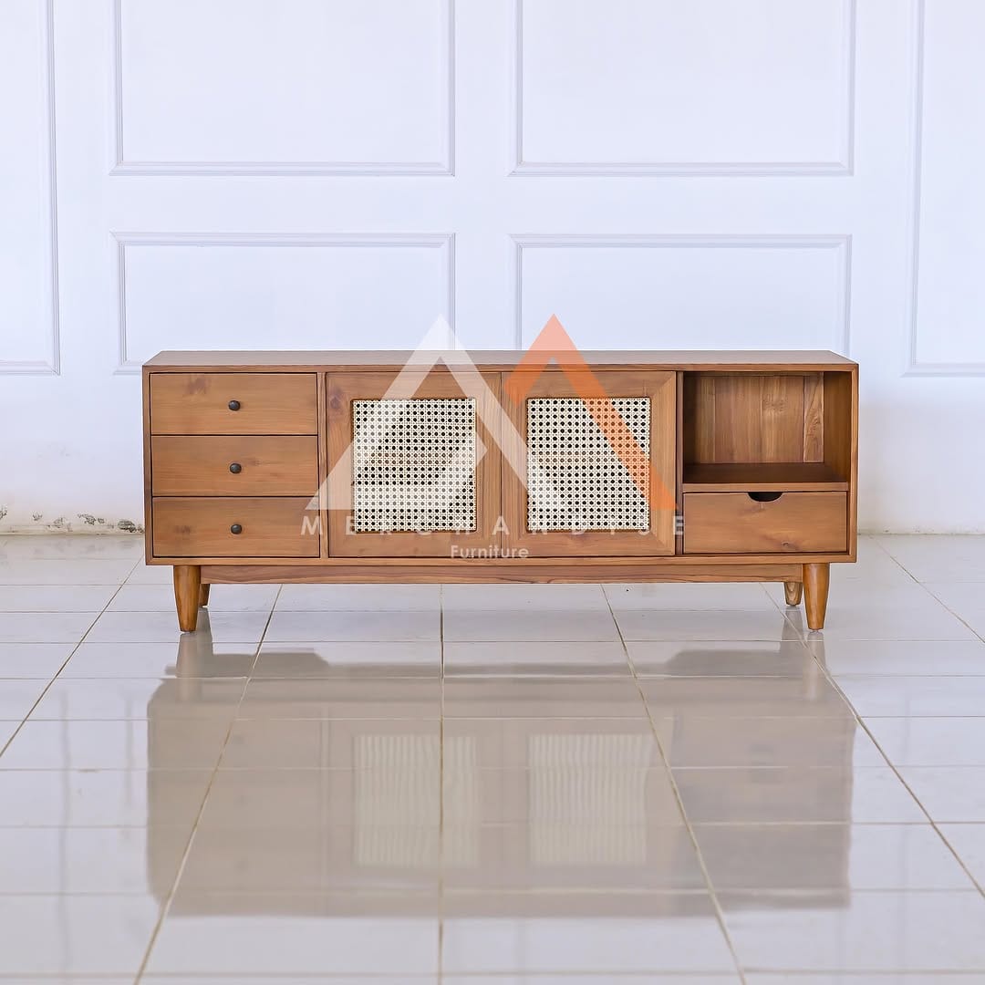 Post 4 by Furniture Cafe Resto & Rumah on Instagram (carousel)