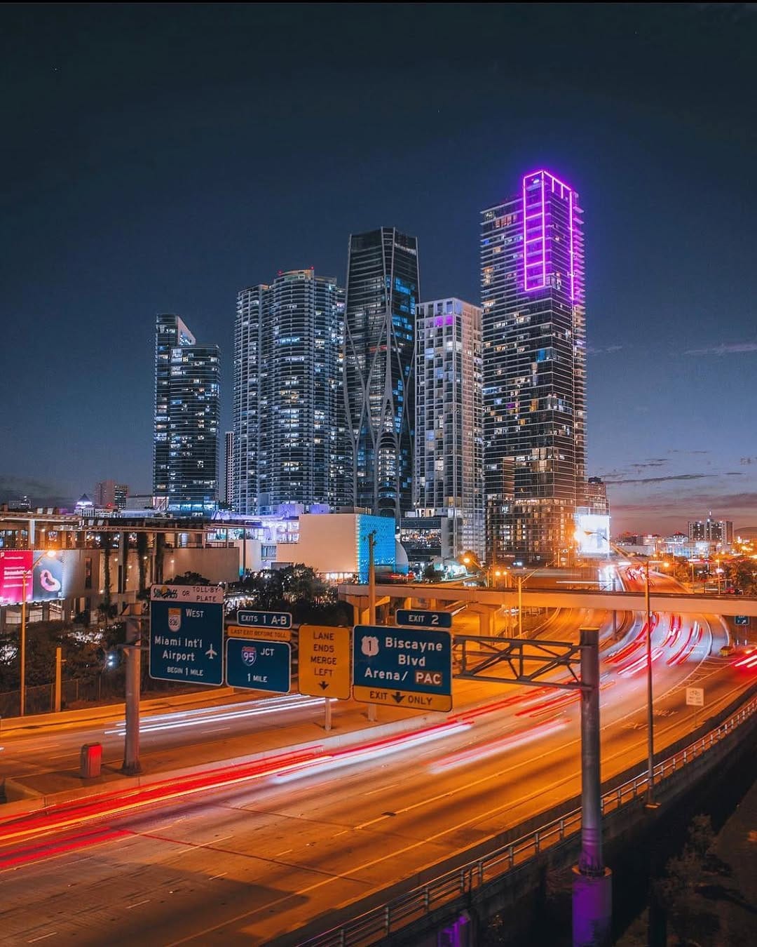 Post 9 by TopMiamiPhoto on Instagram (image)