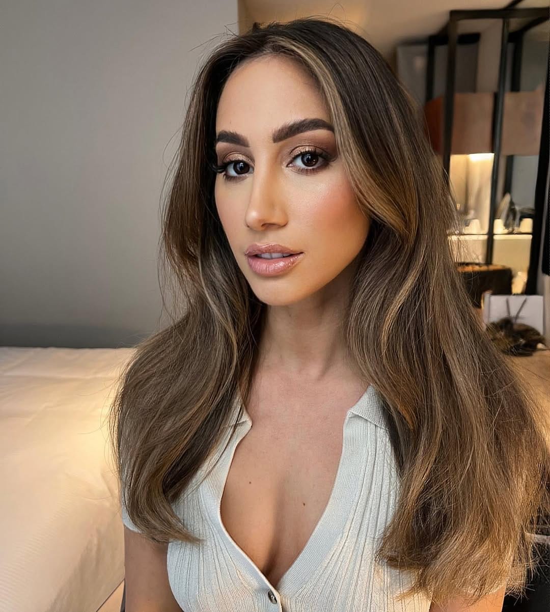 Post 8 by MELBOURNE MAKEUP ARTIST on Instagram (carousel)