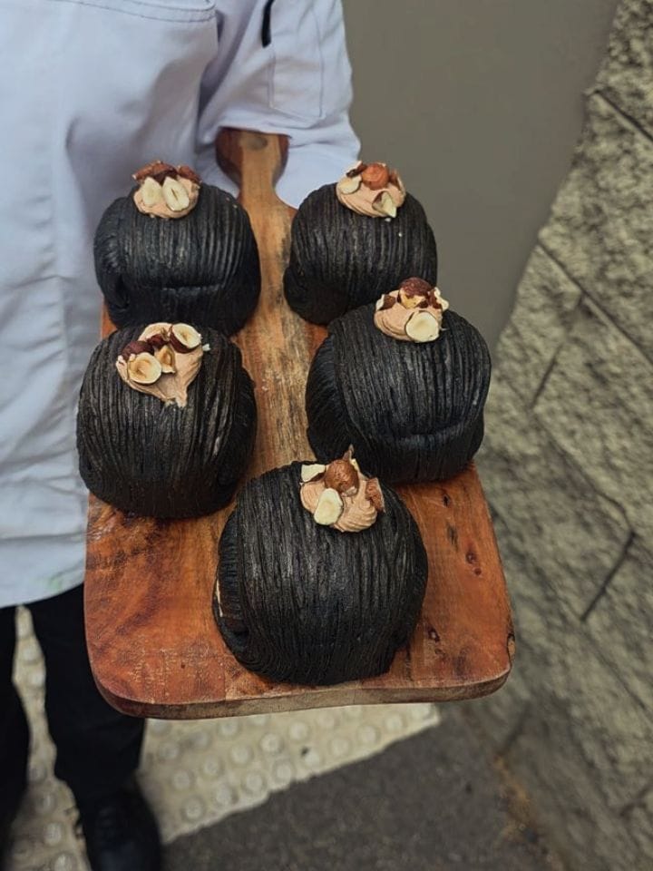 Post 9 by ML Pâtisserie on Instagram (carousel)