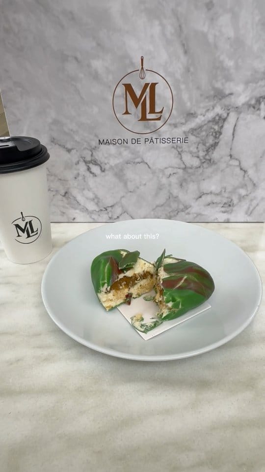 Post 5 by ML Pâtisserie on Instagram (video)