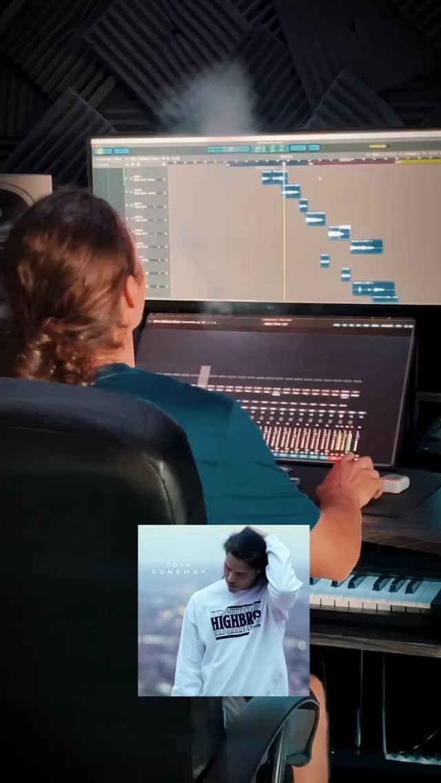 Post 7 by Cøya on Instagram (video)
