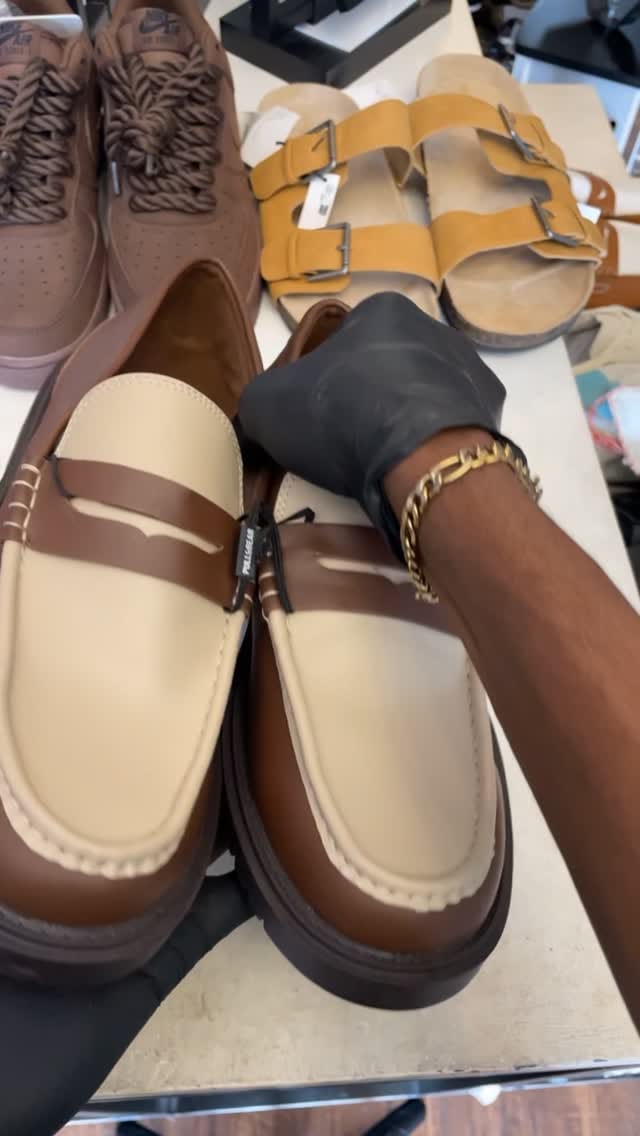 Post 2 by The Casual Dispenser OUTLET on Instagram (video)