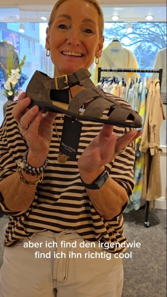 Post 9 by Lameter shoes & more on Instagram (video)