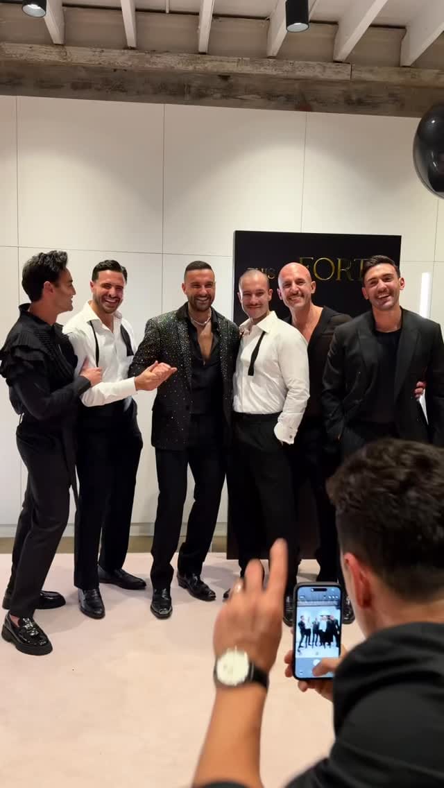Post 1 by Alex Patsellis on Instagram (video)