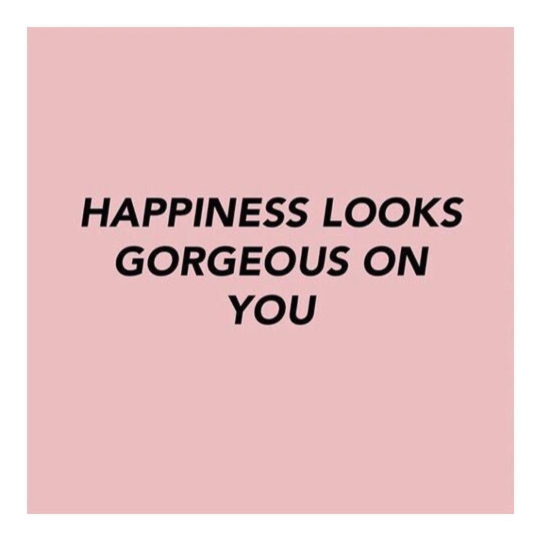Post 7 by Ebony & Maddie on Instagram (image)