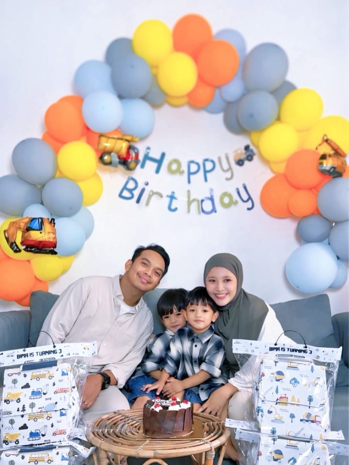 Post 6 by Fitri Rachmawati Amalia on Instagram (carousel)