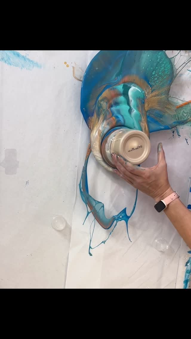 Post 7 by Nicole Ondrush Bennett on Instagram (video)