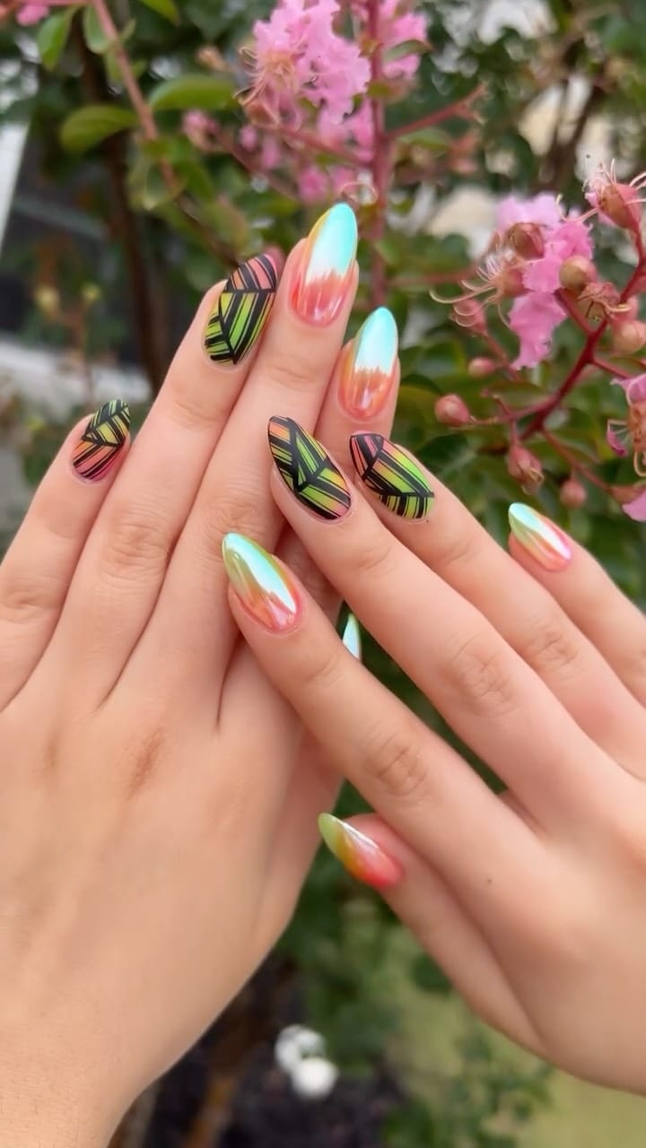 Post 7 by Nailed_by_becky Tran Rebekah on Instagram (video)