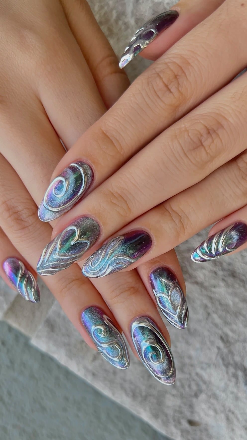 Post 6 by Nailed_by_becky Tran Rebekah on Instagram (video)
