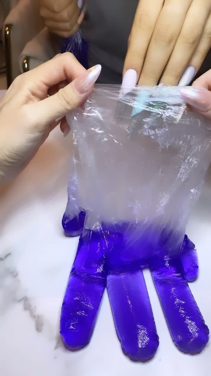 Post 10 by Nailed_by_becky Tran Rebekah on Instagram (video)