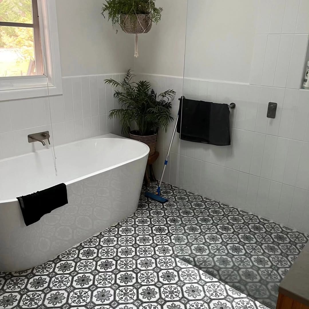 Post 4 by SVR Tiling on Instagram (image)
