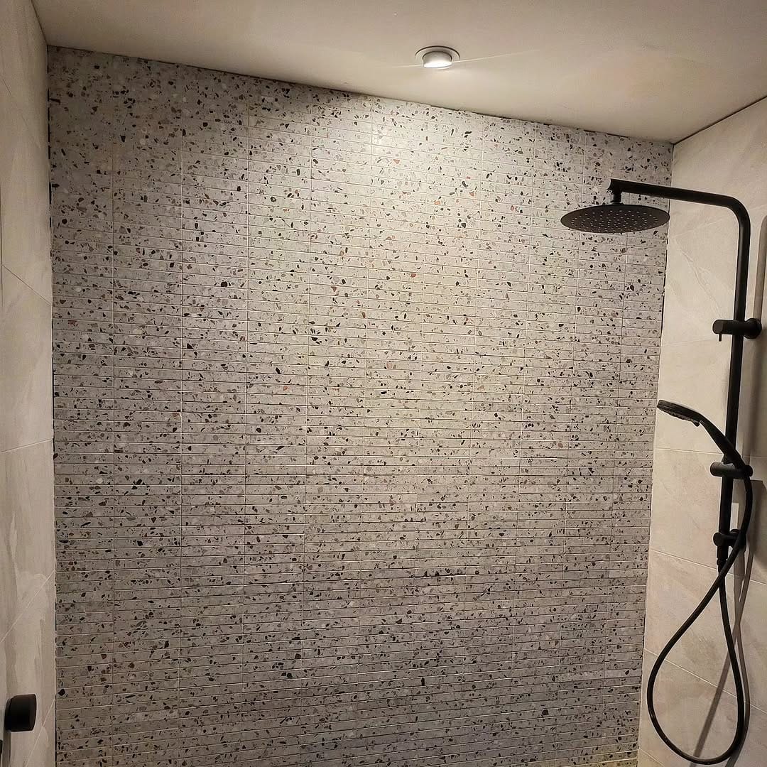 Post 10 by SVR Tiling on Instagram (image)
