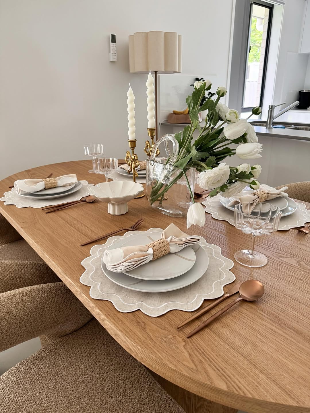 Post 8 by Luxo Living on Instagram (carousel)