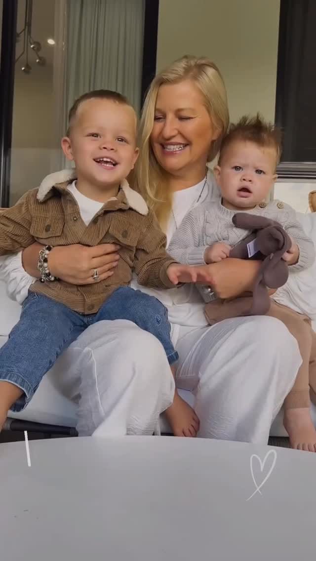 Post 10 by DeBra's - Bras for EveryBody on Instagram (video)