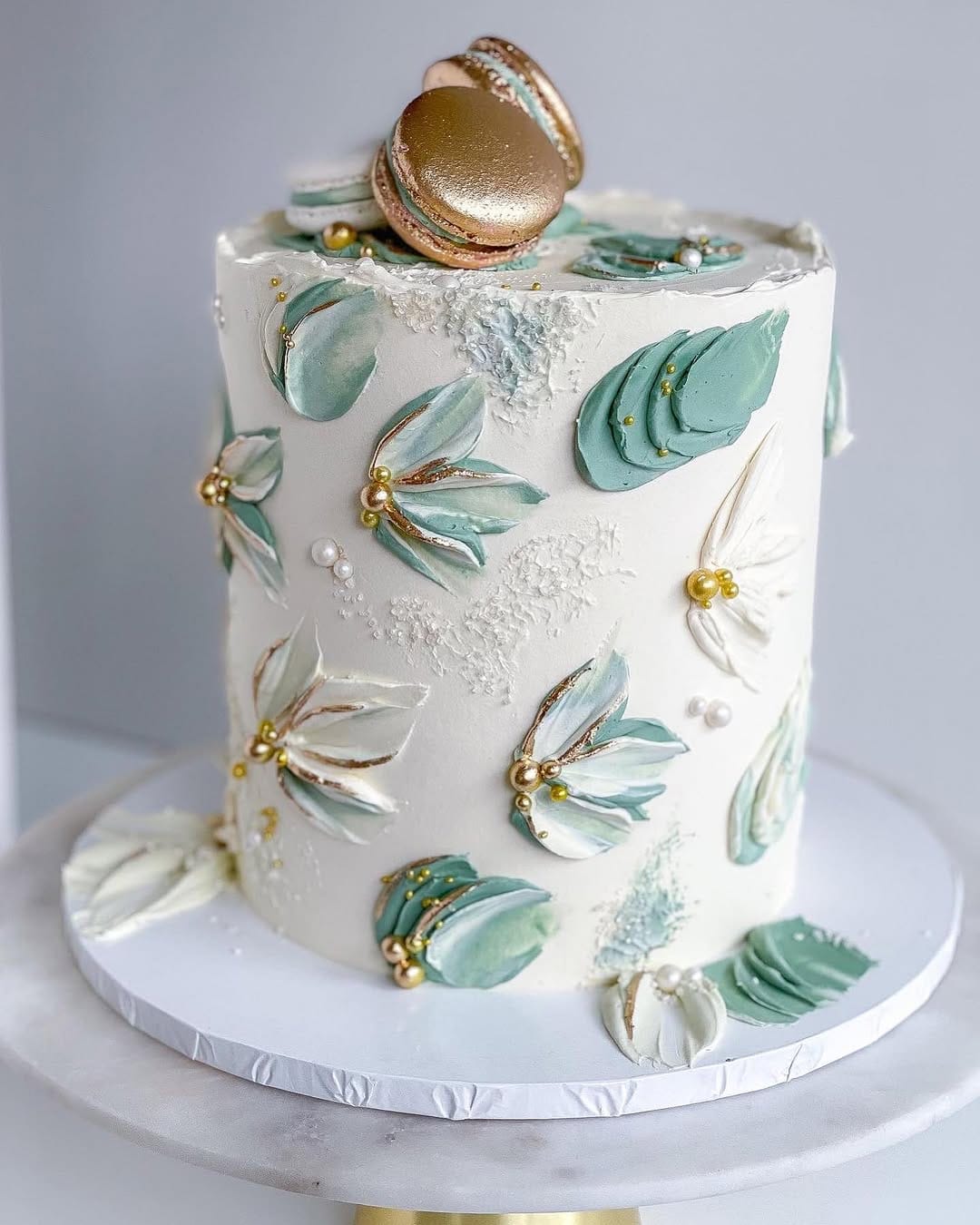 Post 9 by Cakes By Angelica on Instagram (carousel)