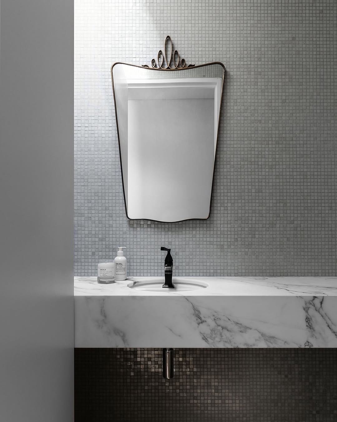 Post 10 by DITA STUDIO on Instagram (image)
