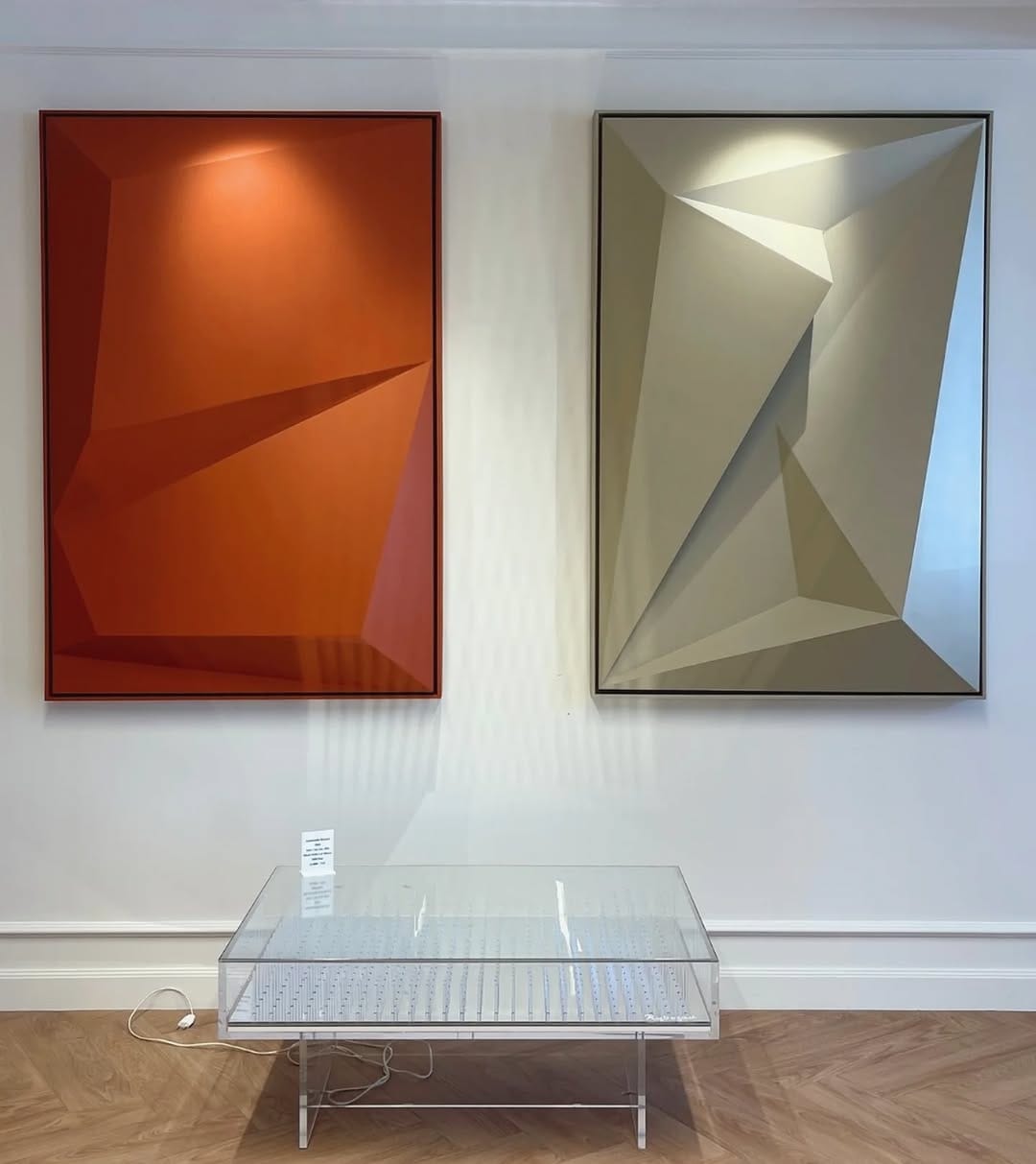 Post 6 by JULIAN ARNAUD on Instagram (image)