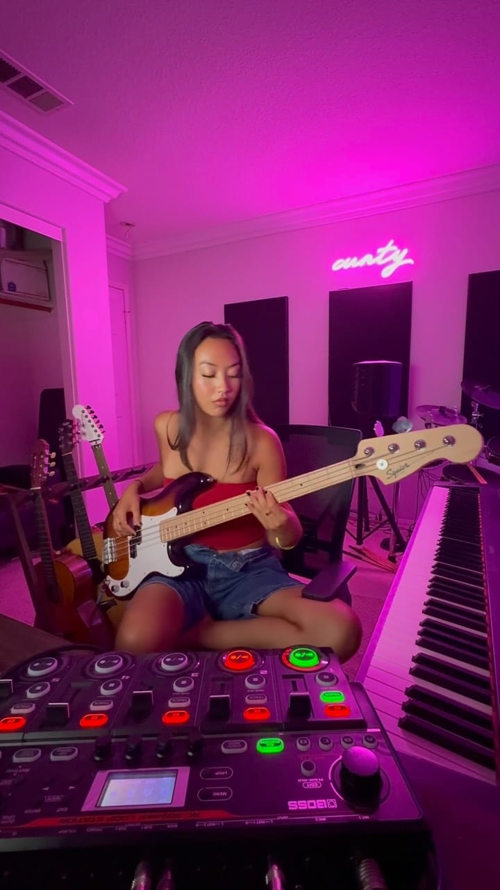 Post 9 by JEWEL CHANG on Instagram (video)