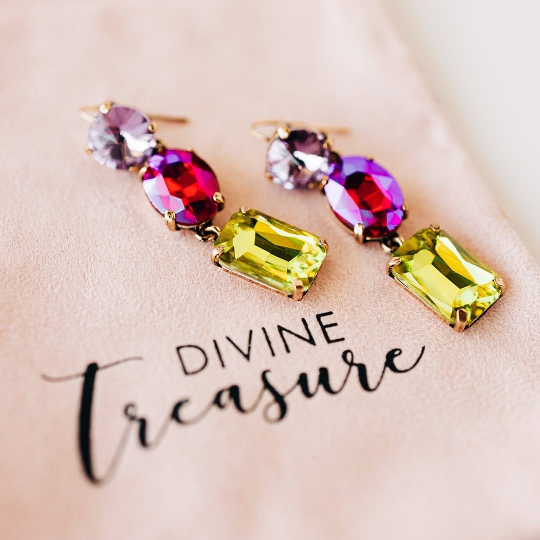 Post 5 by Statement Jewellery Australia on Instagram (carousel)