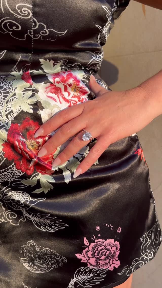 Post 6 by Statement Jewellery Australia on Instagram (video)