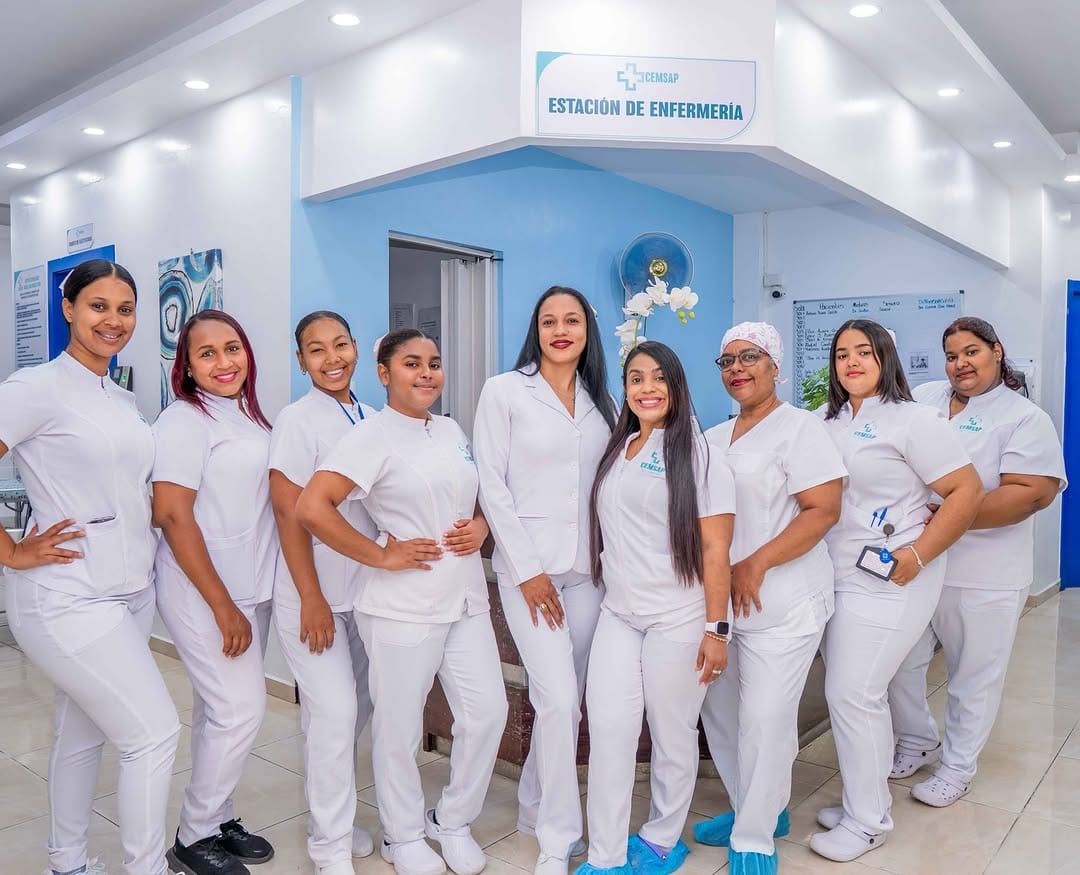 Post 5 by Centro de Especialidades Médicas San Antonio de Padua on Instagram (carousel)