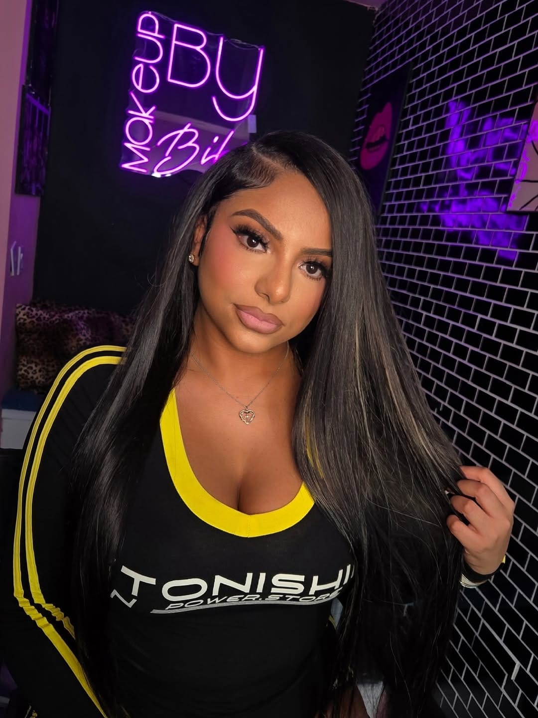 Post 2 by BRAVO BABY 🖤 on Instagram (carousel)