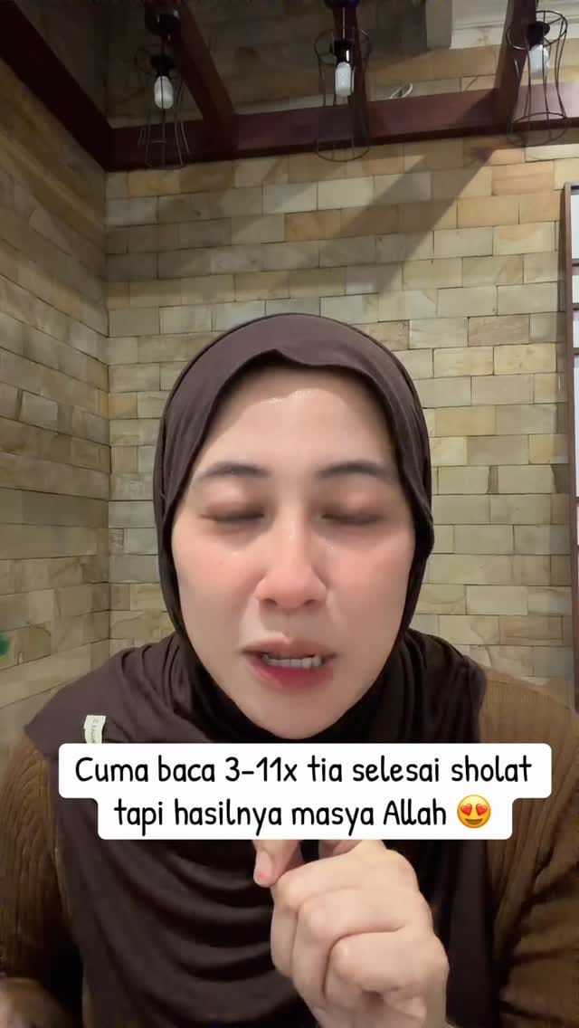 Post 3 by Meliza Arnelia on Instagram (video)