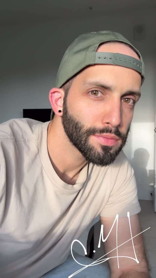 Post 5 by C H E M A N   M I R A N D A on Instagram (video)