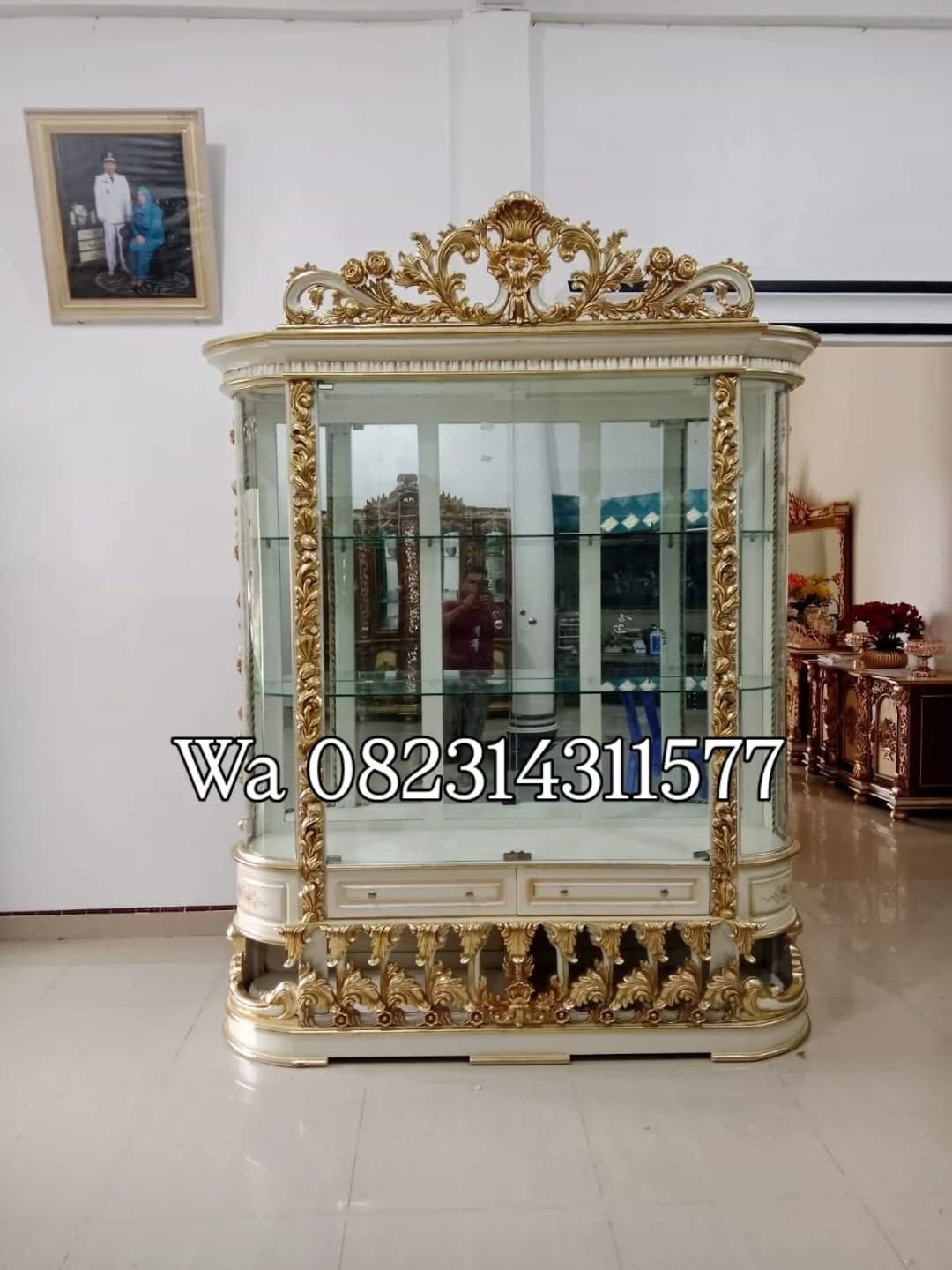 Post 1 by mebel klasik,mebel modern on Instagram (carousel)