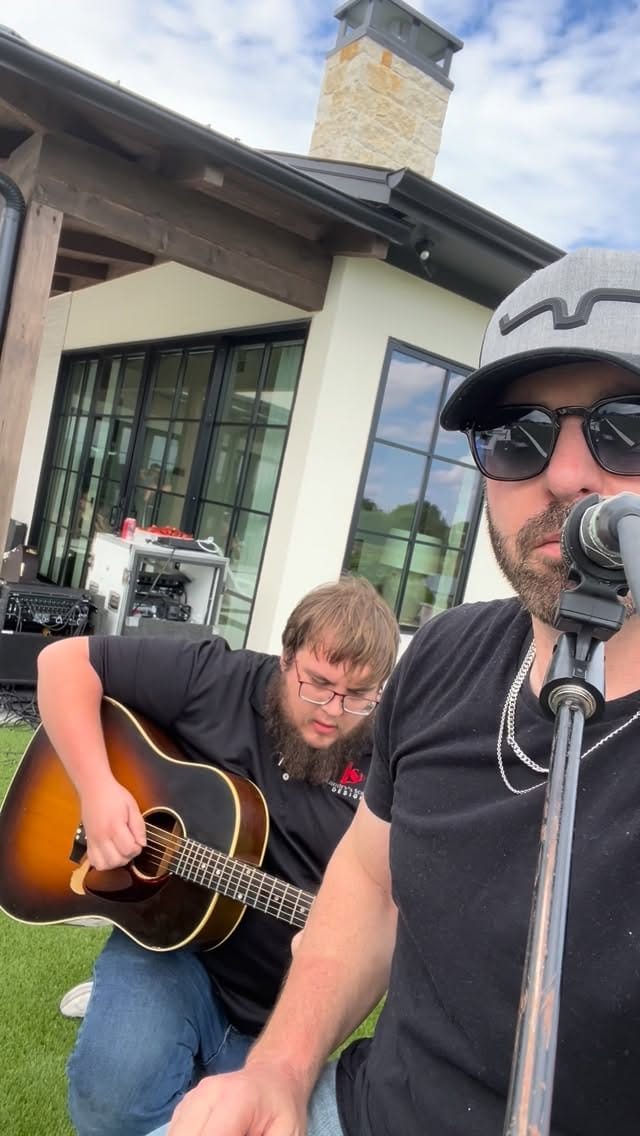 Post 6 by Clay Thrash on Instagram (video)