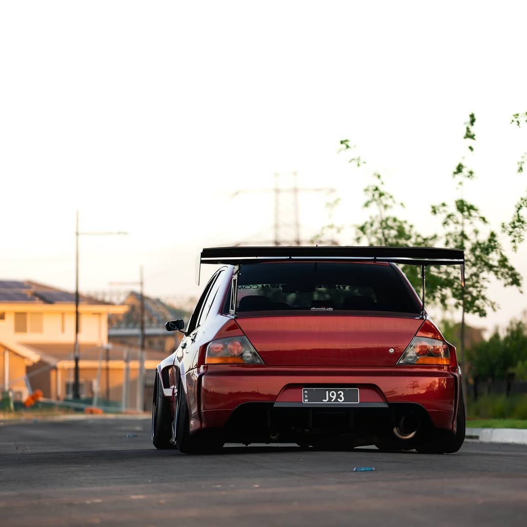 Post 7 by j93 on Instagram (image)