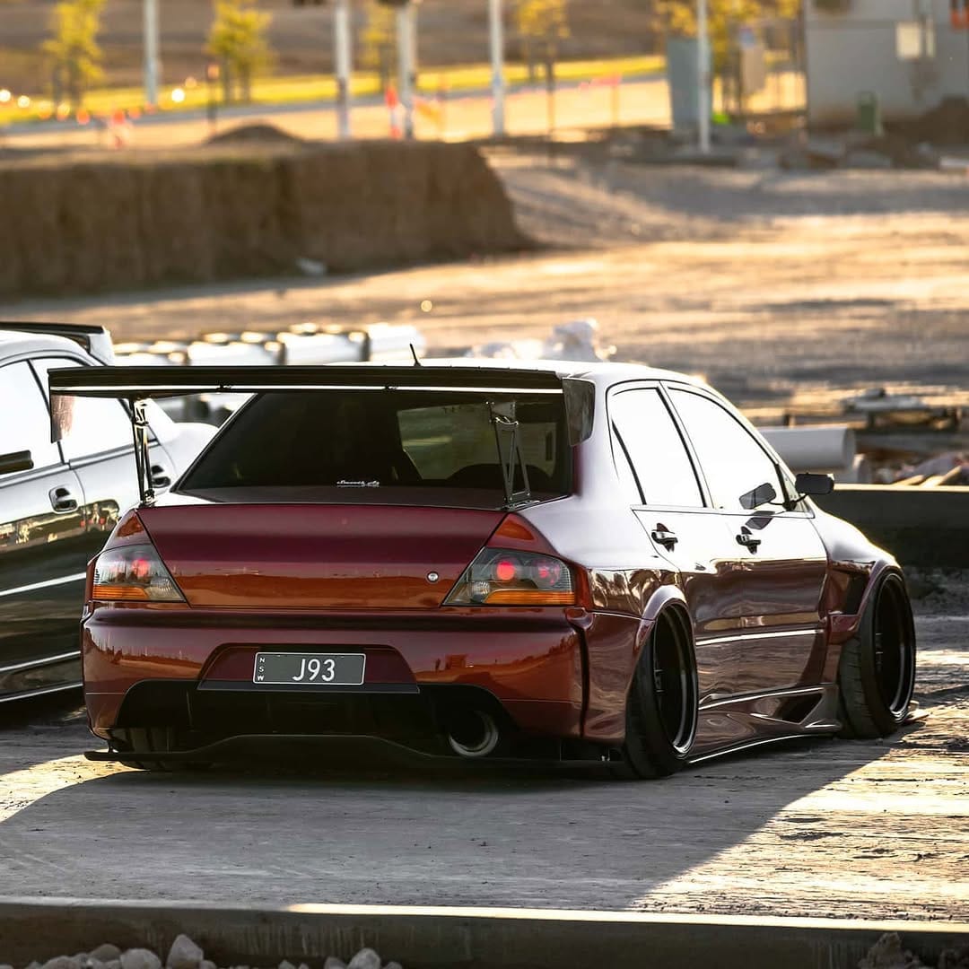 Post 9 by j93 on Instagram (image)