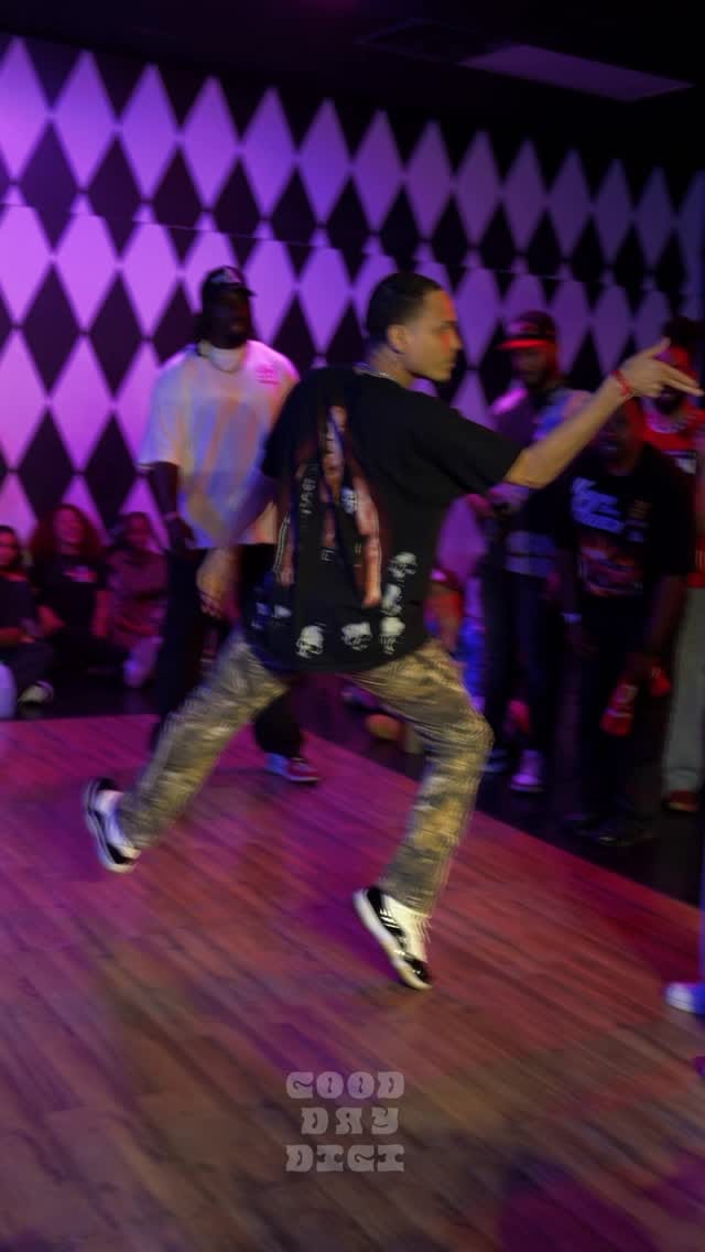 Post 3 by Trent Jeray on Instagram (video)