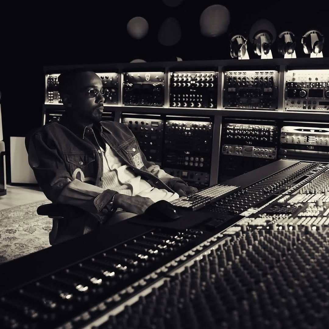 Post 6 by Dawda on Instagram (image)