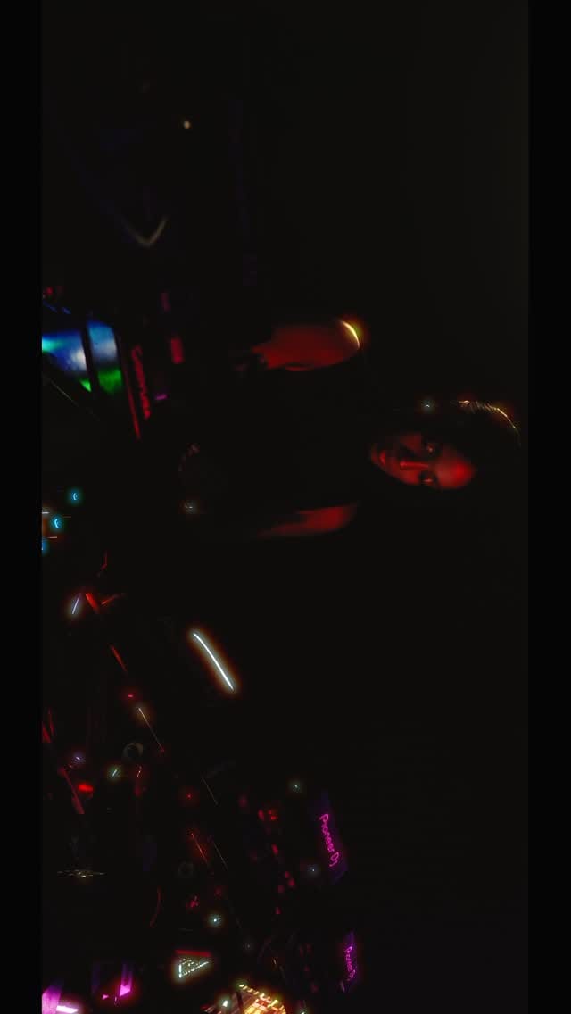Post 8 by Christy Ray 👽🤘🏾 on Instagram (video)