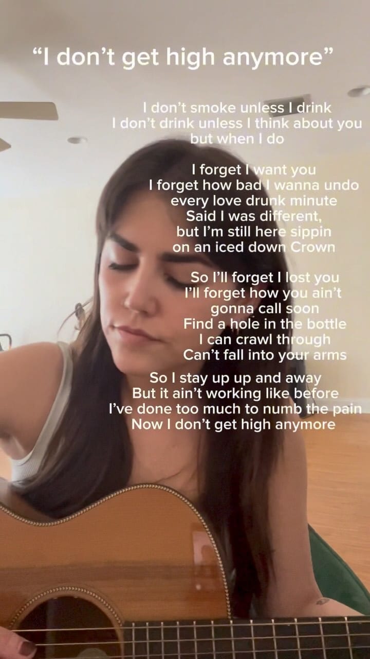 Post 10 by emma dunne on Instagram (video)