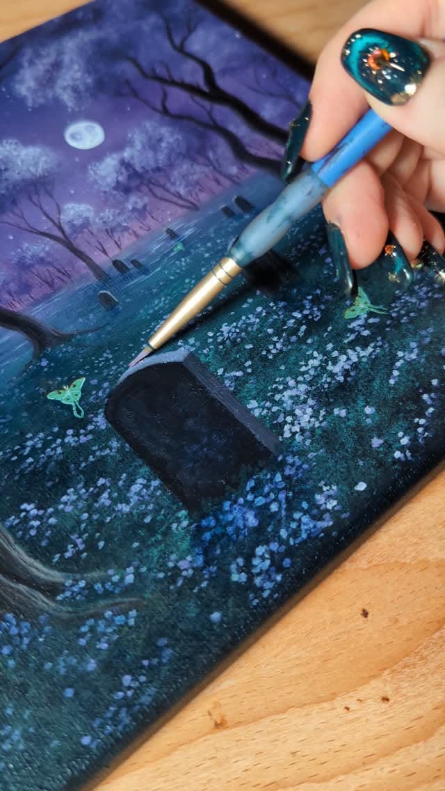 Post 4 by Mystic Earth | Annabell Larsh on Instagram (video)