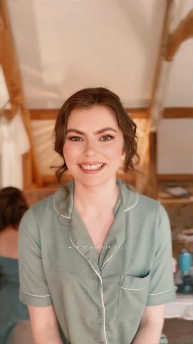 Post 7 by Norfolk Makeup Artist Kirstie Barton on Instagram (video)