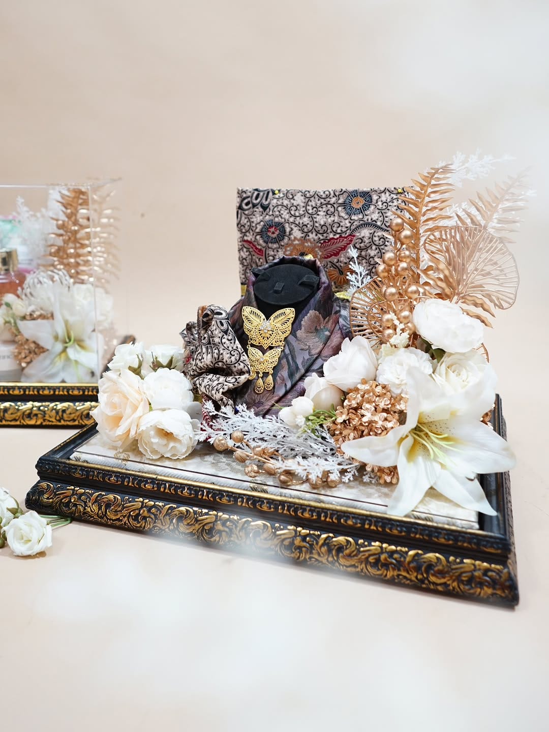 Post 3 by Seserahan - Hantaran Bali on Instagram (image)