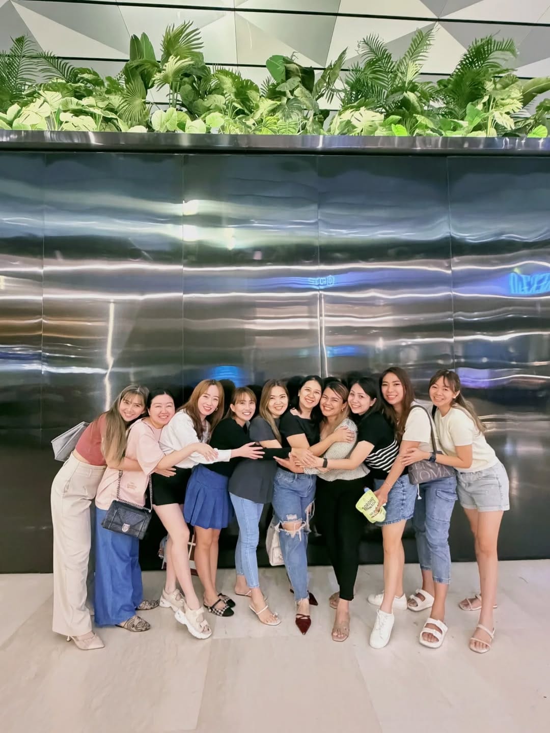 Post 5 by Yunita Corynaliza on Instagram (carousel)