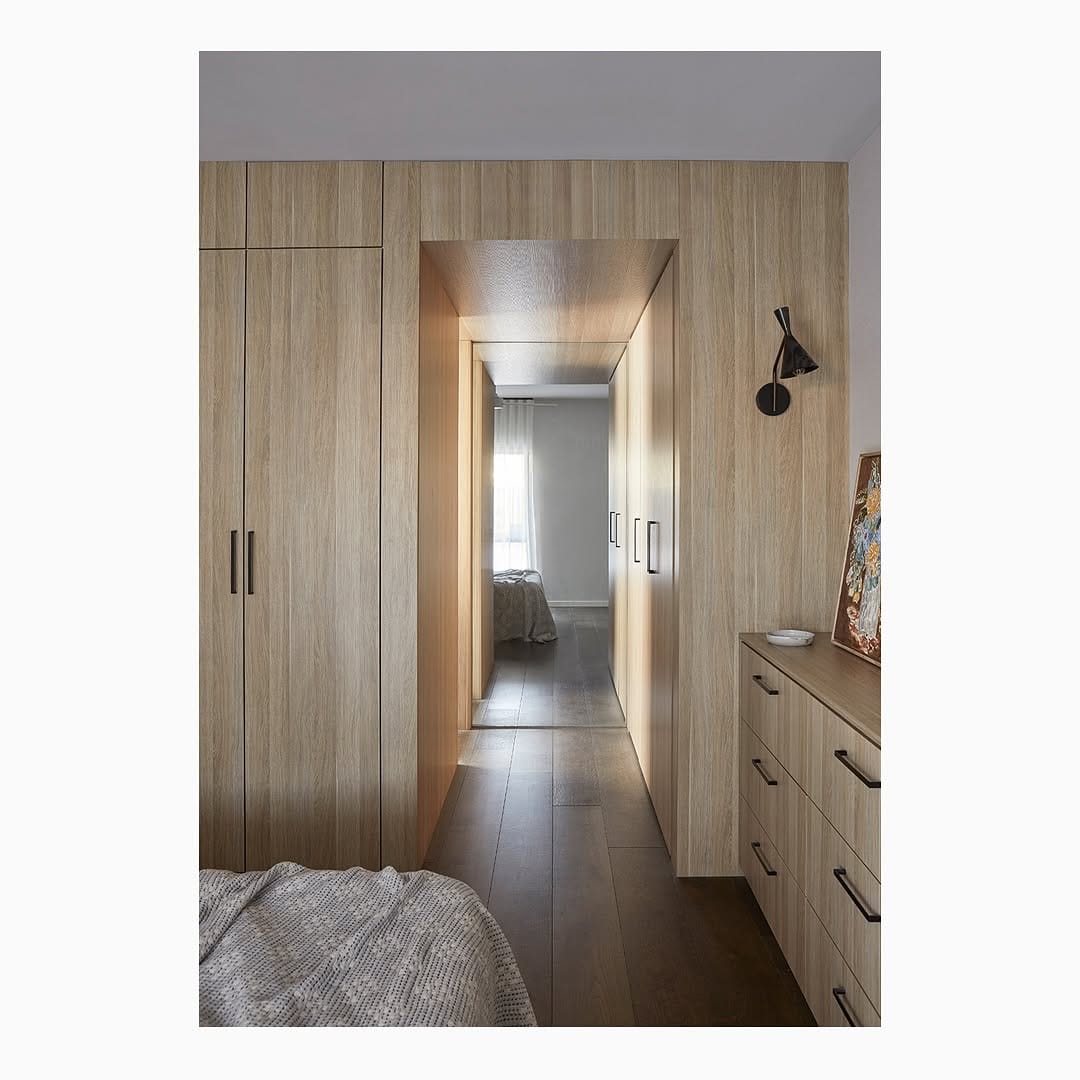 Post 1 by W A  L  A on Instagram (image)