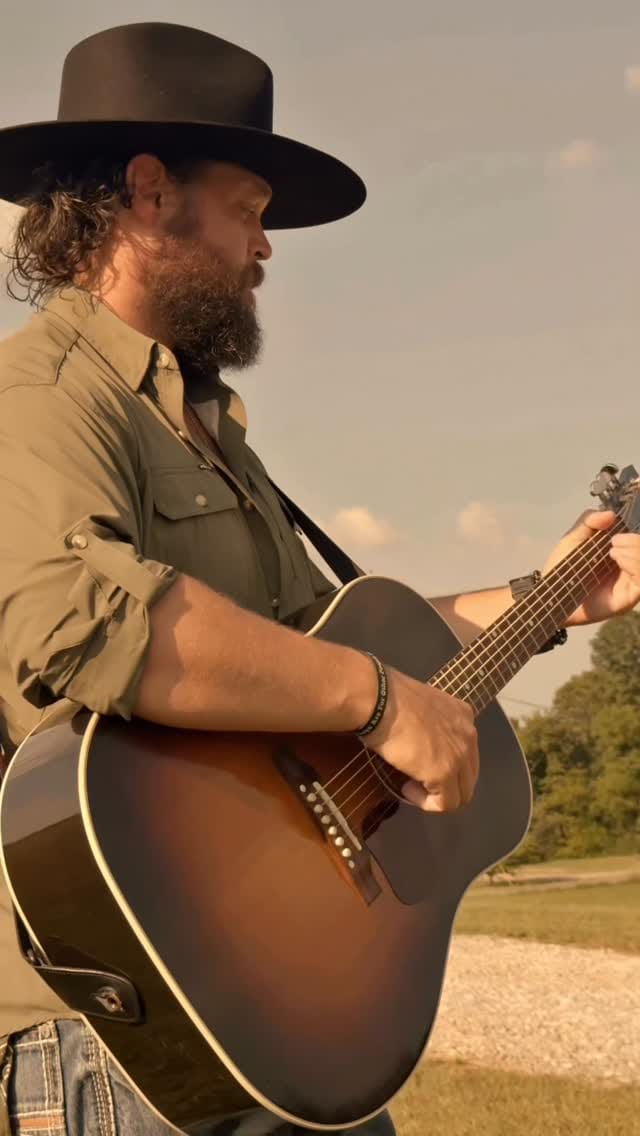 Post 7 by Michael Lisenby Official on Instagram (video)