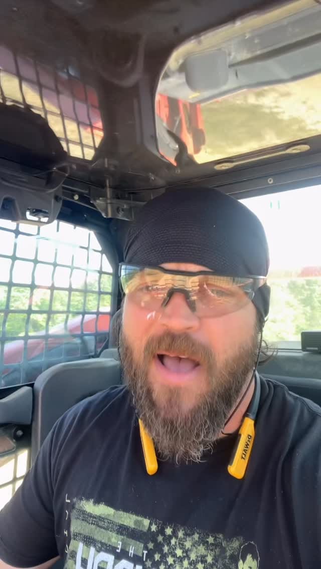 Post 5 by Michael Lisenby Official on Instagram (video)
