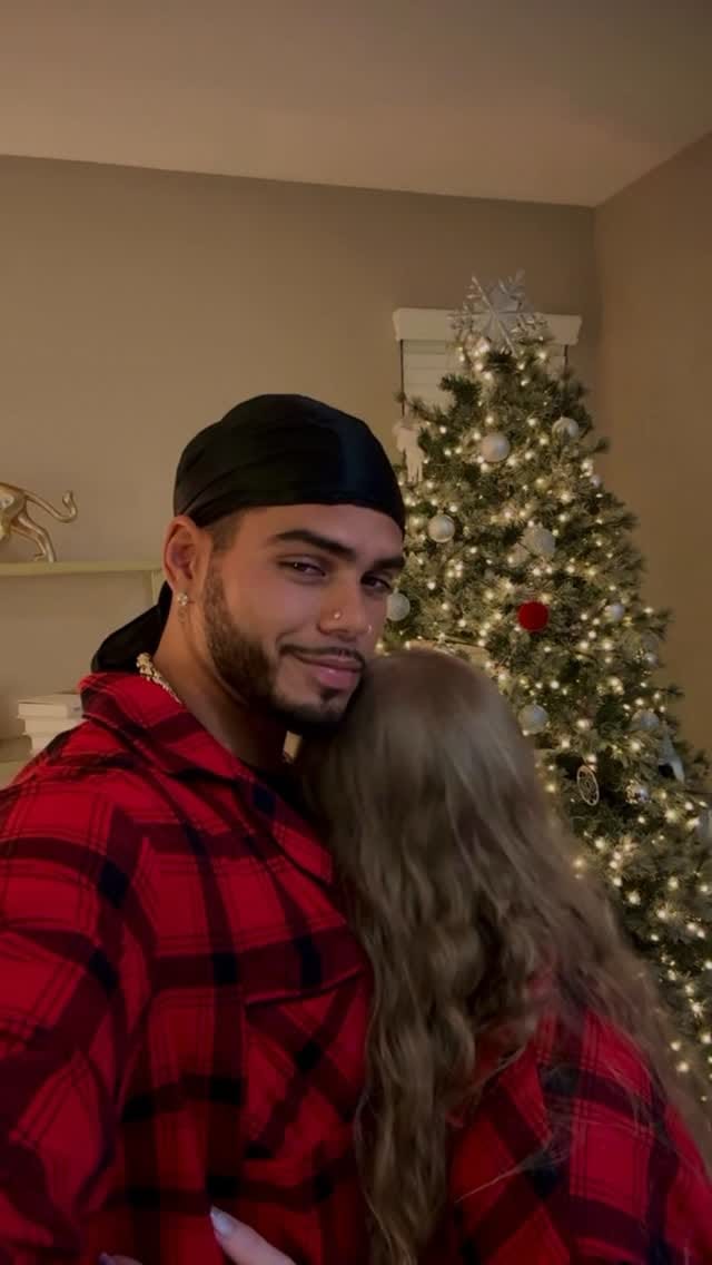 Post 7 by Romaní on Instagram (video)