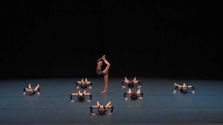 Post 10 by JWDA ARMY on Instagram (video)