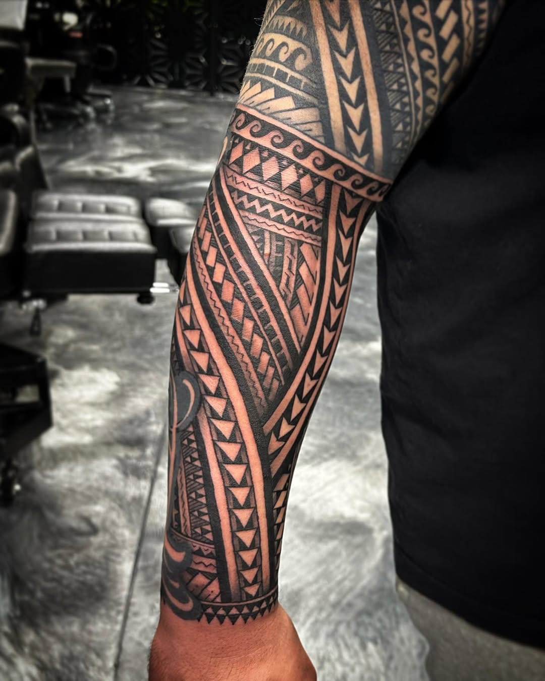 Post 4 by Vili Ngata on Instagram (carousel)