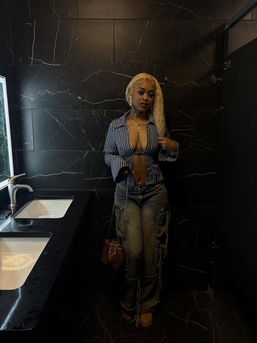 Post 8 by Big Honey🍯 on Instagram (carousel)