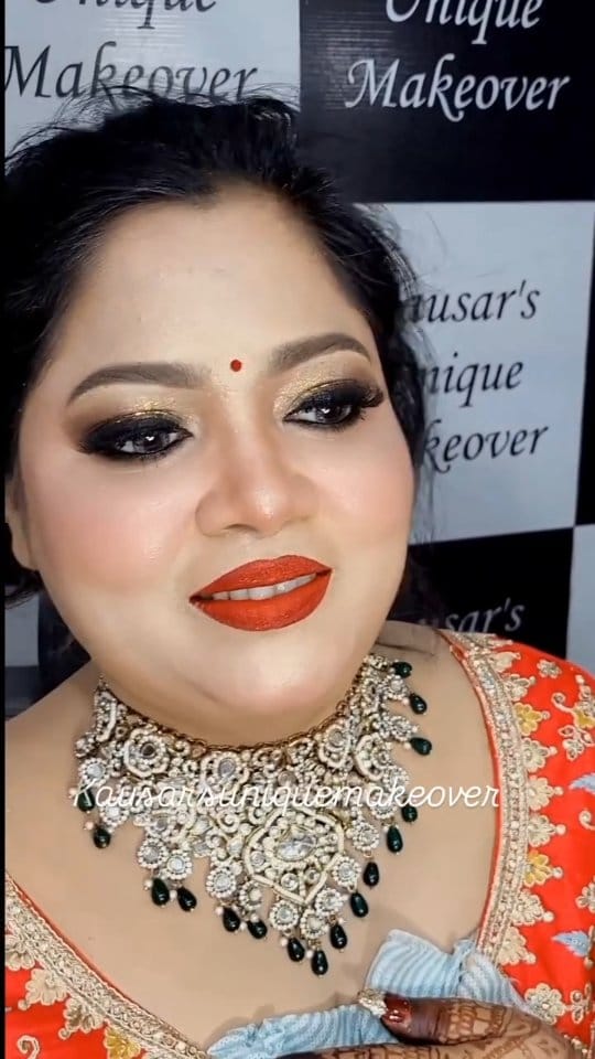 Post 7 by kausar's unique makeover on Instagram (video)